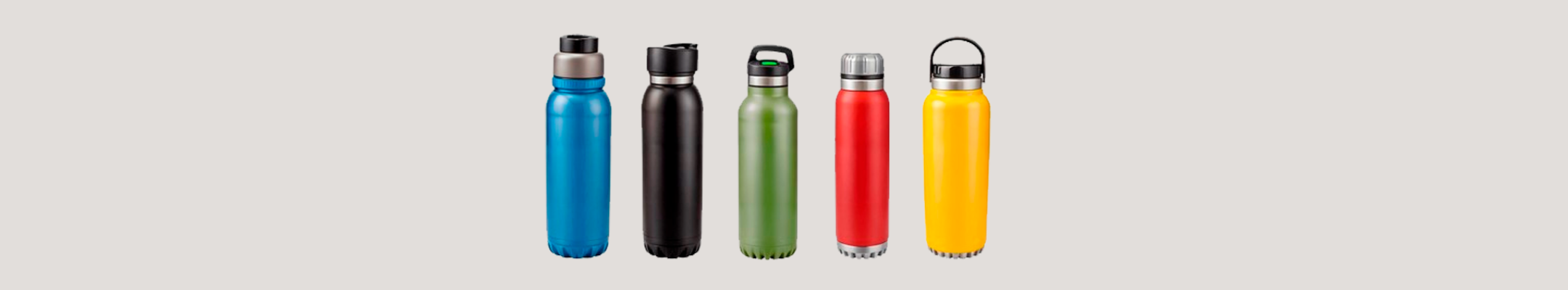 Variedad de termos y botellas personalizables de acero inoxidable y aluminio para branding en eventos.