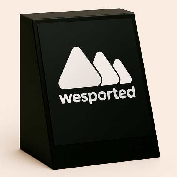 Trofeo con peana de madera negra elegante para personalizar