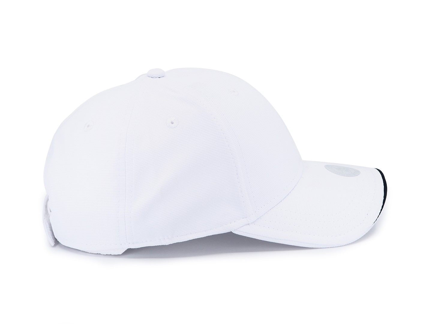 Gorra de Golf Coffee con Protección UV y Logo Personalizado blanca izquierda WE SPORTED