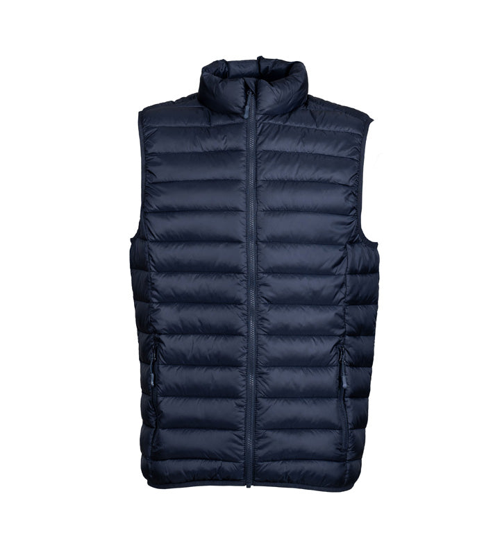 Chaleco para vestir en el campo de golf de forma elegante.